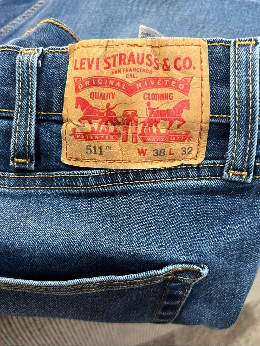 Levi's 511 Men's Jeans in size 38x32 - Classic Straight Fit